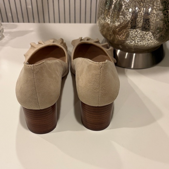 Brand new Sole Society Cream Suede shoes size 7 - Picture 3 of 3